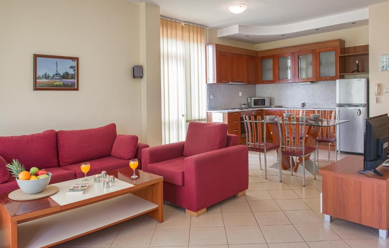 Garden Of Eden Pmg Apartments Sveti Vlas Eksteriør billede