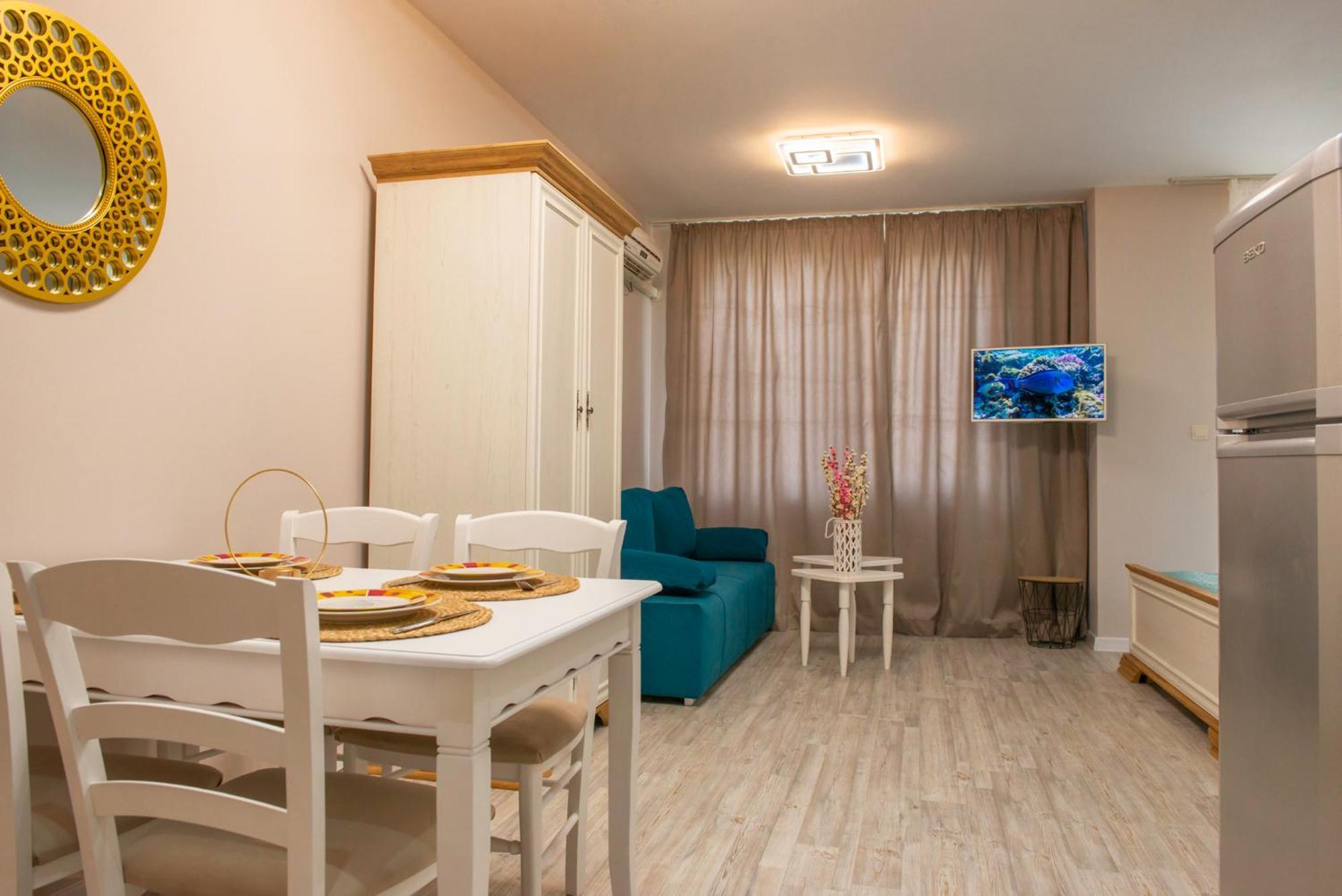 Garden Of Eden Pmg Apartments Sveti Vlas Eksteriør billede