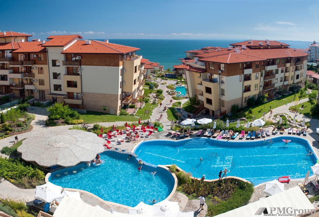 Garden Of Eden Pmg Apartments Sveti Vlas Eksteriør billede