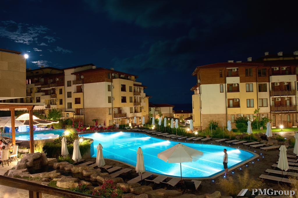 Garden Of Eden Pmg Apartments Sveti Vlas Eksteriør billede