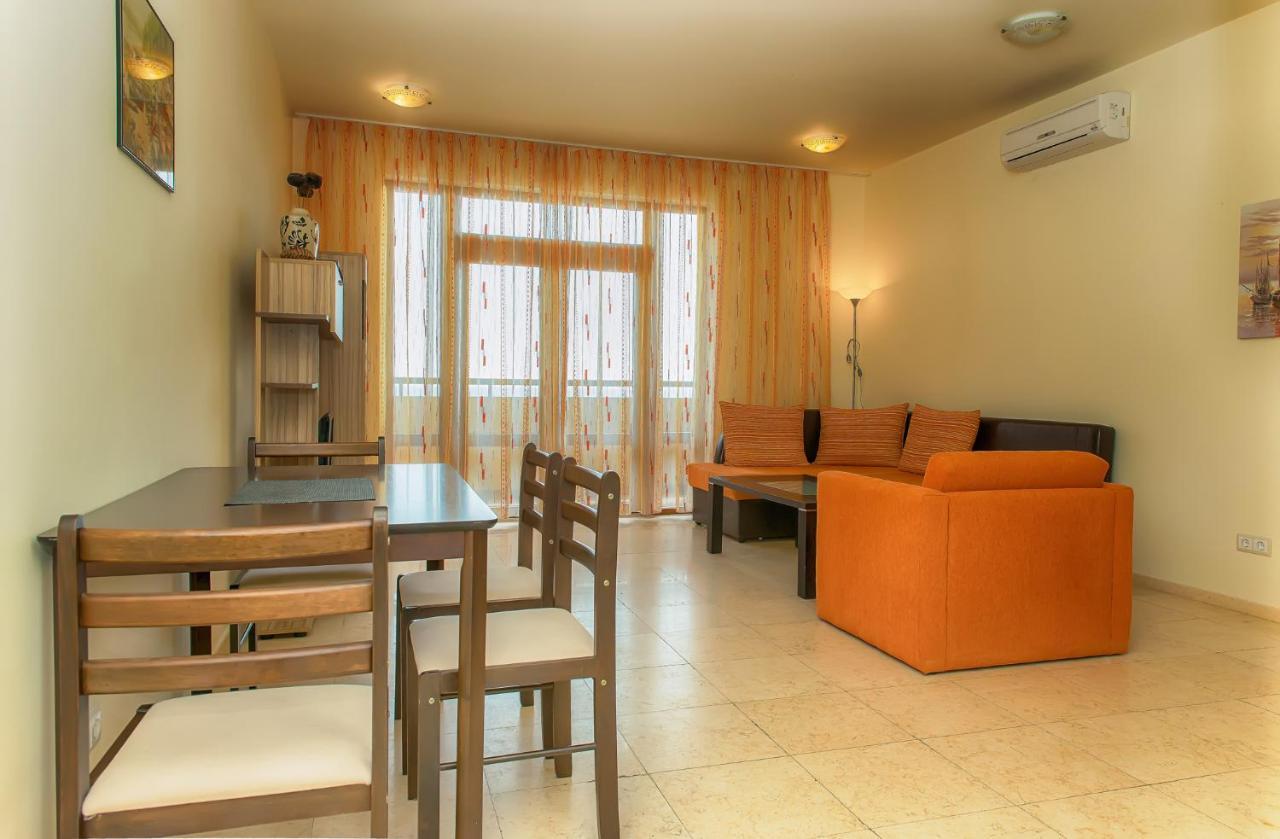 Garden Of Eden Pmg Apartments Sveti Vlas Eksteriør billede